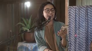 Download lagu Antara Benci dan Rindu Live Cover Christy Tabudji  Original Song Ratih Purwasih    YouTube mp3