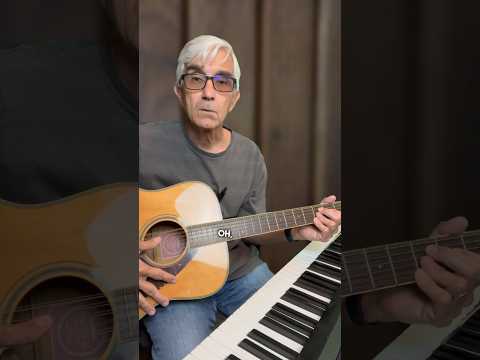 The difference between piano and guitar.  #piano #guitar #comedyshorts #dryhumor #lorenspianojokes