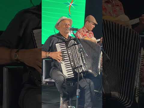Zé do Peba e Trio Catingueira no São João de Monteiro PB.
