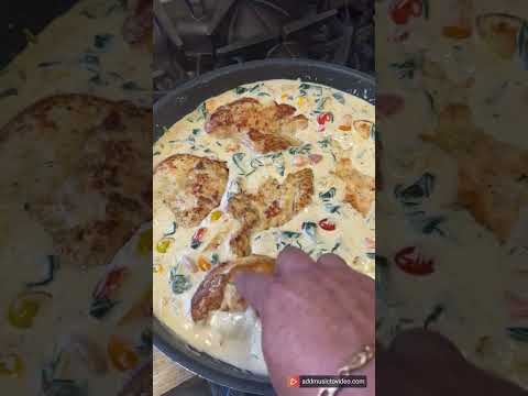 Creamy Chicken/ Pollo a la Crema