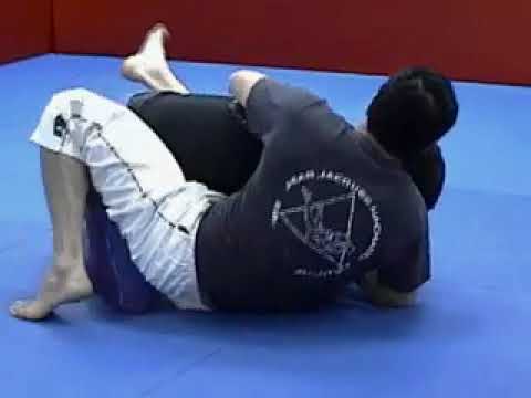 Oh, you want to open my closed guard by driving your elbow? See what happens...