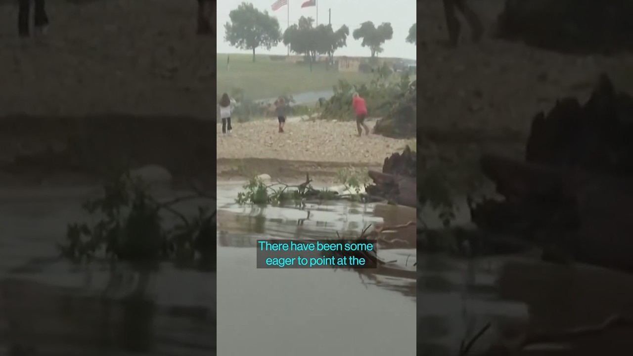 Texas Floods Kill at Least 90 People, Officials Say