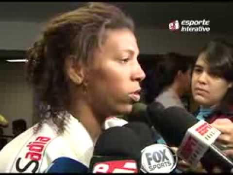 Rafaela Silva conquista a 1º ouro do judô feminino brasileiro em mundiais