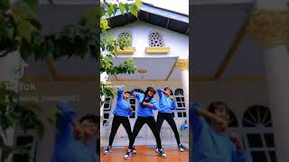 Download lagu Body Body Babadontot - Dance Trio Blue#shorts #tiktok #dancevideo #dance #zumbadance mp3