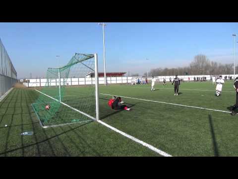 Mario Stefel (SC Wr. Neustadt Amateure) trifft nach 76 Minuten zum 6:0