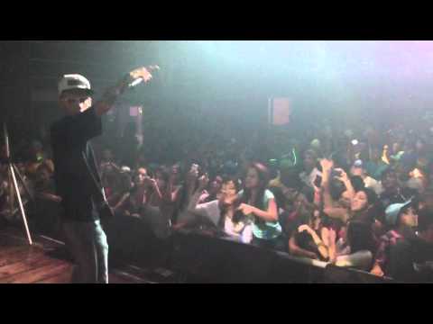 Mc Léo da Baixada Ao Vivo na CoqueLuxe