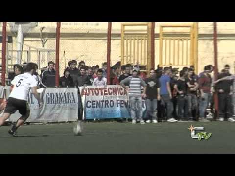 Goliardia e sfottò: l'istituto tecnico Nautico batte 4-2 il Liceo