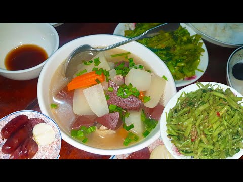 Family Lunch - Chicken Soup With Radish And Carrot, And Fried Morning Glories