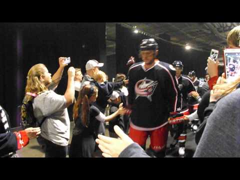 Columbus Blue Jackets Tunnel Of Pride 10-04-13 CBJ vs. Calgary Flames