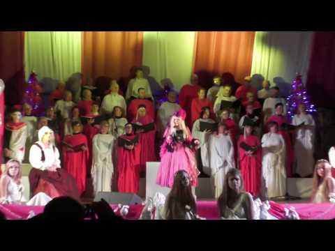 Marco Peruzzi,Greta Lamay,Alessandro Zinetti in "La Donna Cannone" a Castelli Calepio il 07/01/17