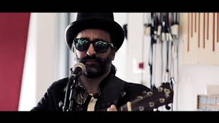 RINO GAETANO TRIBUTE Spendi spandi effendi RINOCANTANDO