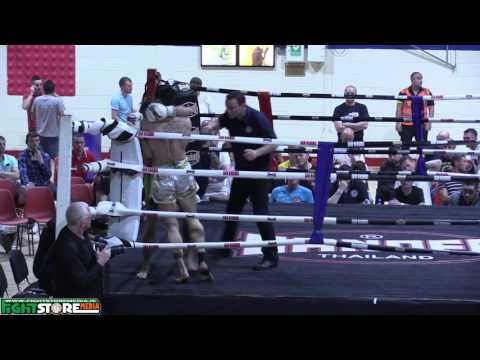Sean Clancy v Robert NG - Siam Warriors Muaythai Fight Night