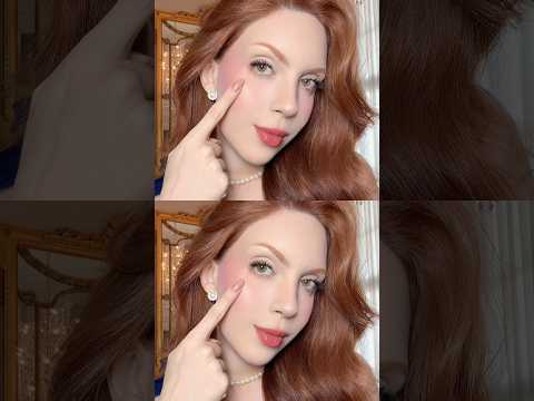 Tutorial de como colar cílios de um jeito diferente💋