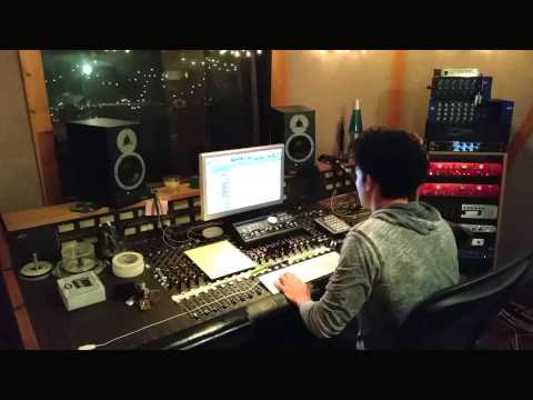 D.J. Flirt Exclusive : In The Studio with D.J.Flirt