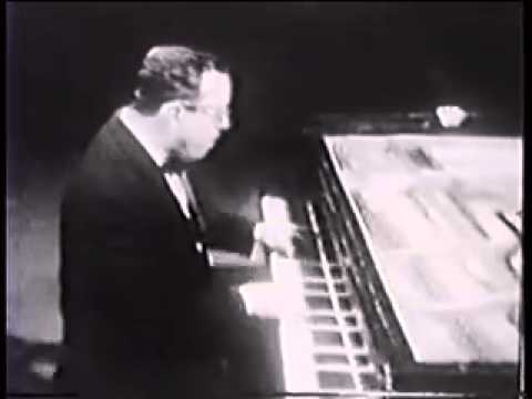 In a Mist - Johnny Guarnieri.