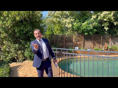 Sydney Auction: 31 Gray Spence Crescent, West Pennant Hills - Kevin Dearlove/Stone