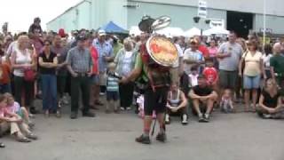 The one man band Bandaloni performs Roy Orbison's Candy Man