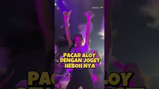 Download lagu Pacar aloy dengan joget heboh nya #aloy #kingaloy #karen #a4aclan #djviral #shorts mp3 Download lagu Pacar aloy dengan joget heboh nya #aloy #kingaloy #karen #a4aclan #djviral #shorts mp3