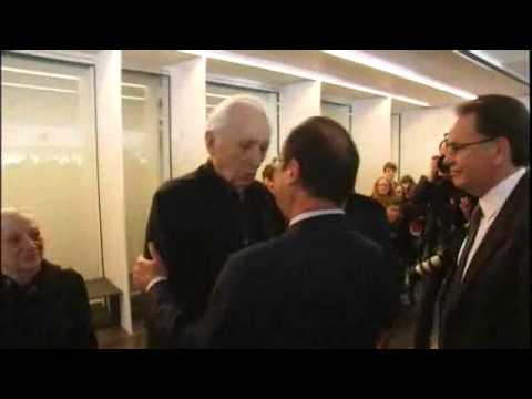 download lagu mp3 mp4 Musee Bugis, download lagu Musee Bugis gratis, unduh video klip Musee Bugis