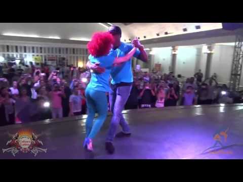 Baila Mundo​ - Marcelo Chocolate e Taís Benite (Semana da Cultura Latina 2015)