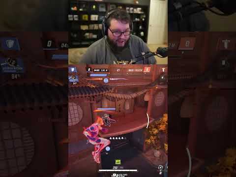 Human Torch is all about crazy damage and crazy ult charge