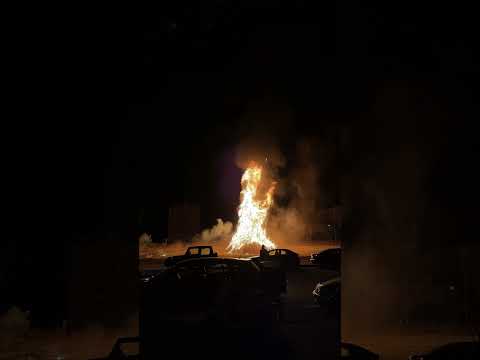 Взрывы и костры — Пасха на Кипре