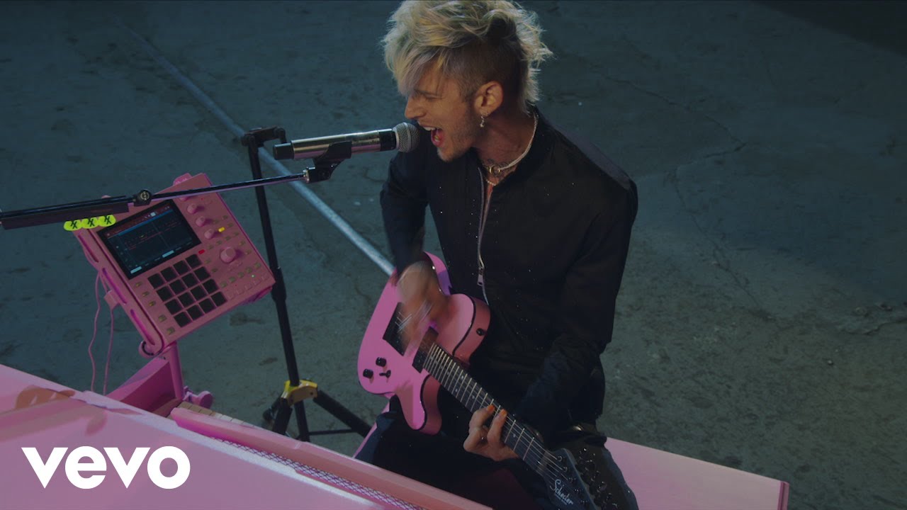 Lyrics Translations Of Drunk Face All I Know Bloody Valentine By Machine Gun Kelly Popnable Lyrics Translations Of Drunk Face All I Know Bloody Valentine By Machine Gun Kelly Popnable