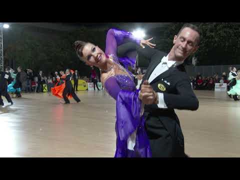 2020-02-22 APC WDSF International Open Standard R1   WW 402 Barbara Westermayer   Klemens Hofer