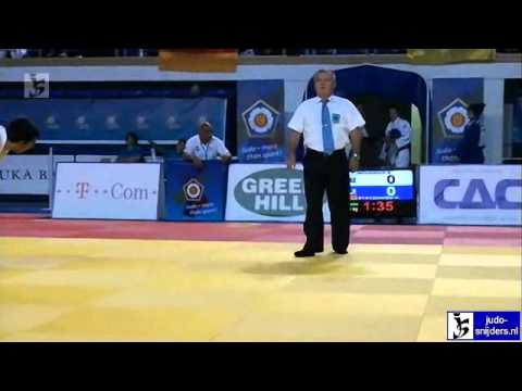 Konstantinos Moisiadis (GRE) - Uladzimir Stryzhniou (BLR) [-66kg]