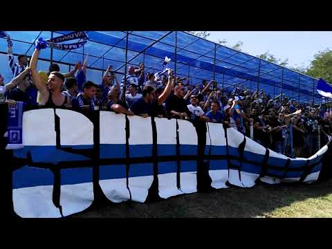 Echipa FC U Craiova sarbatoreste impreuna cu suporterii victoria de la Bechet