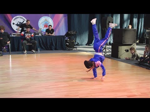 3/4 final 7-10 bgirl Anna vs bgirl Candy - брейкданс чемпионат г.Москва