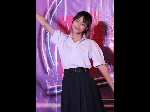 Iriz - "ปลายสายรุ้ง" (Aiko focus) ICONIC IDOL FEST STAGE 7 @ Seacon Square Srinakarin