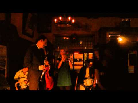 "MUSKRAT RAMBLE": EMILY ASHER'S GARDEN PARTY (Sept. 27, 2011)