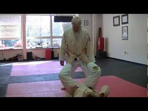 L8S4_Stage 4 Punch Block from Guard position
