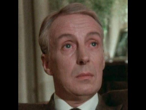 Ian Richardson - A short scene from TTSS