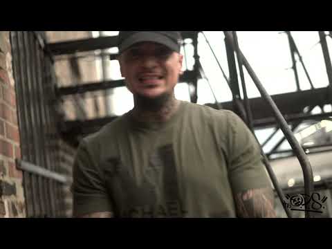 Mic Terror - Go Crazy (feat. Juno Lost Kause, D2G, and BRUUS)