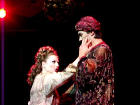 Dolhai Attila, Lukács Anita - A Bajadér, Jöjj, India...