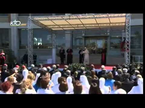 Visite de Benoit XVI à l’Université Catholique