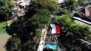 preview picture of video 'Kirab Bendera & Pengibaran di Gunung Klotok'