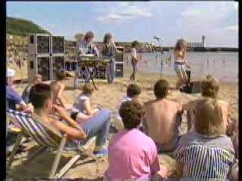 Little Angels '90 In The Shade' - 'On A Personal Note' TV
