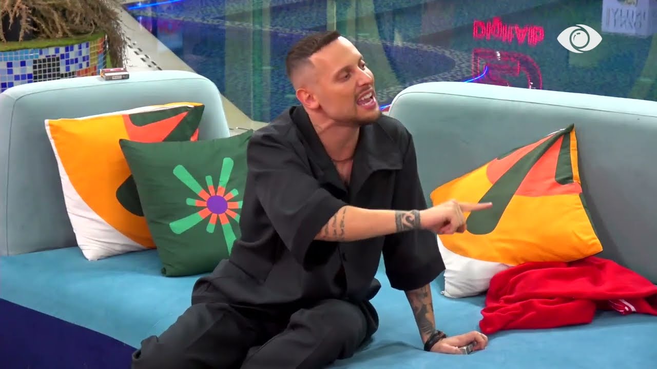 “Ti bën statujën kur del shoqa jote”/ Romeo-Gracianos: Të të vijë turp, i pafytyrë...