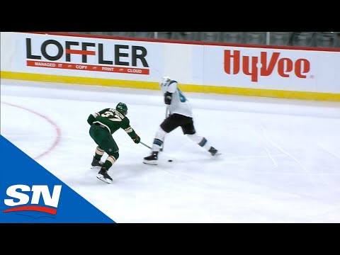 Sharks' Nieto Scores Off Of Ridiculous Between-The-Legs Pass From Karlsson