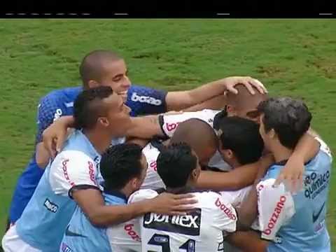 Corinthians vence Botafogo-SP, mas não convence, e mantém liderança - 25/02/2012