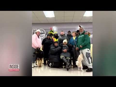 聖誕快樂的傑伊 "拯救了被困的暴雪災民 (‘Merry Christmas Jay’ Saves Stranded Blizzard Victims)