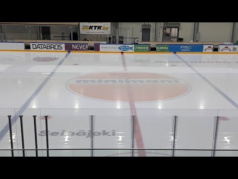 S-kiekko sininen E1-07-JYP musta E1-07 3.2.2019 3. erä