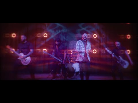 World Gone Cold - Opposites Attract [Official Music Video] online metal music video by WORLD GONE COLD