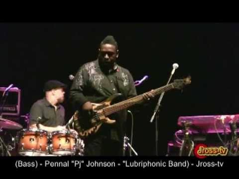 James Ross @ (Bassman) - Pennal Johnson (Bass Solo) Wyn Bass & Lophat Bass Cabinets - Jross-tv