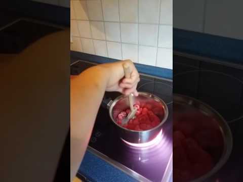 download lagu mp3 mp4 Vanilleeis Mit Heißen Himbeeren, download lagu Vanilleeis Mit Heißen Himbeeren gratis, unduh video klip Download Vanilleeis Mit Heißen Himbeeren Mp3 dan Mp4 Youtube Gratis