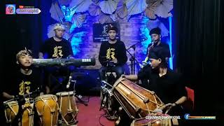 Download lagu DAUN HIRIS mp3