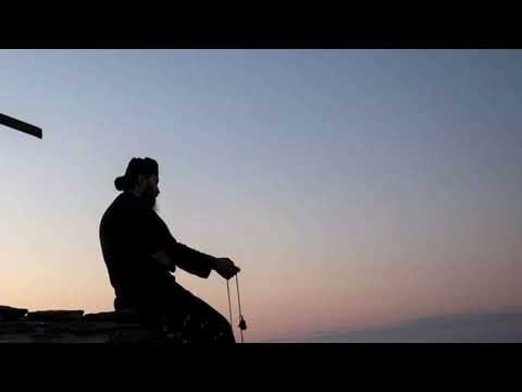 Dans la beauté du désert - chant monastique chanté en arabe